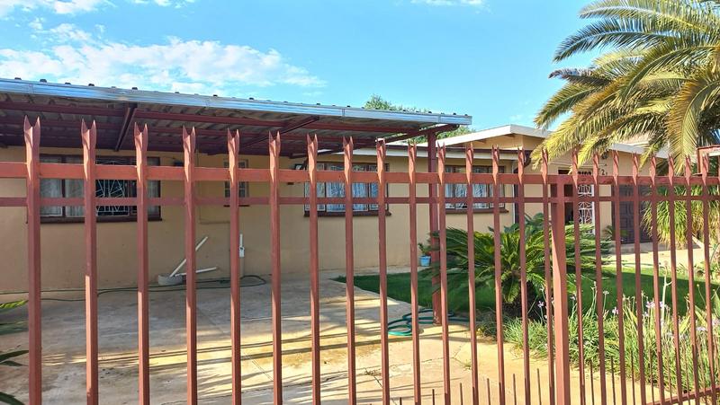 Commercial Property for Sale in Bloemhof North West